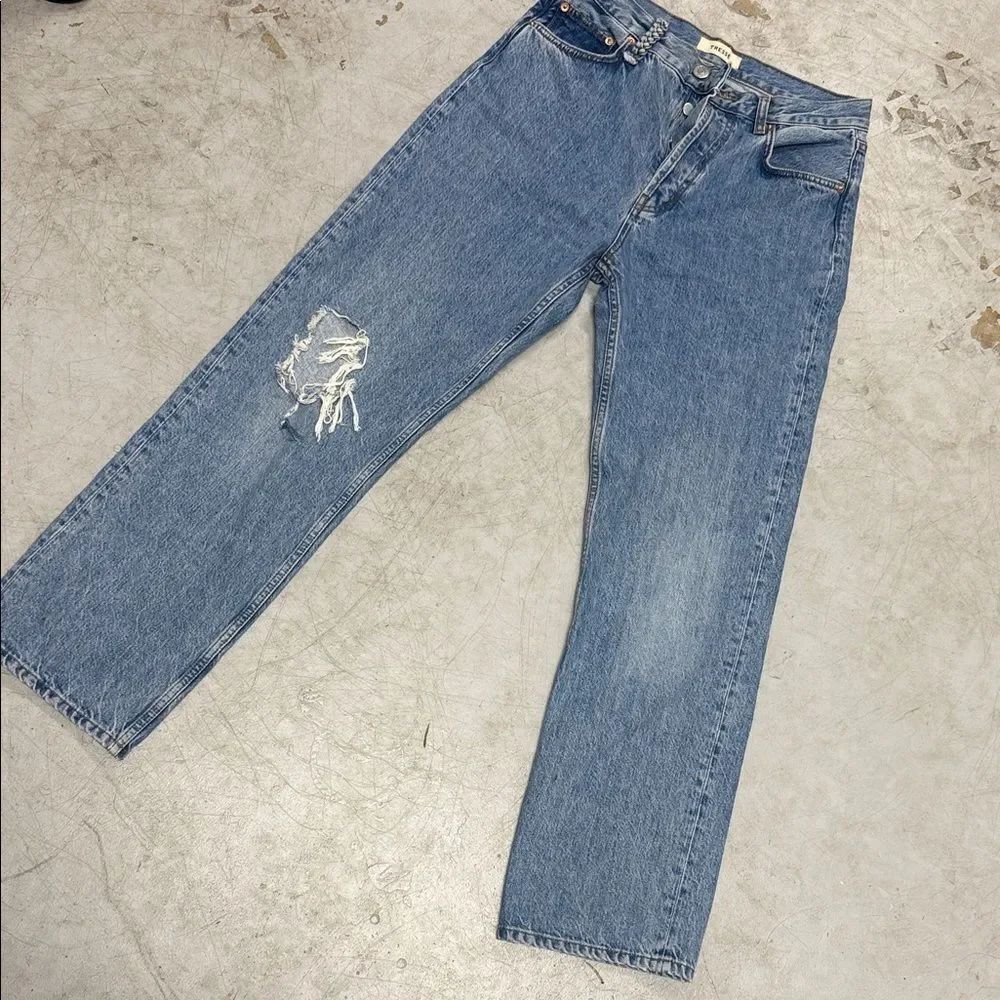 Classic Blue Distressed TRESSE Paris Denim Jeans - Size 8  - NEVER WORN - Braid